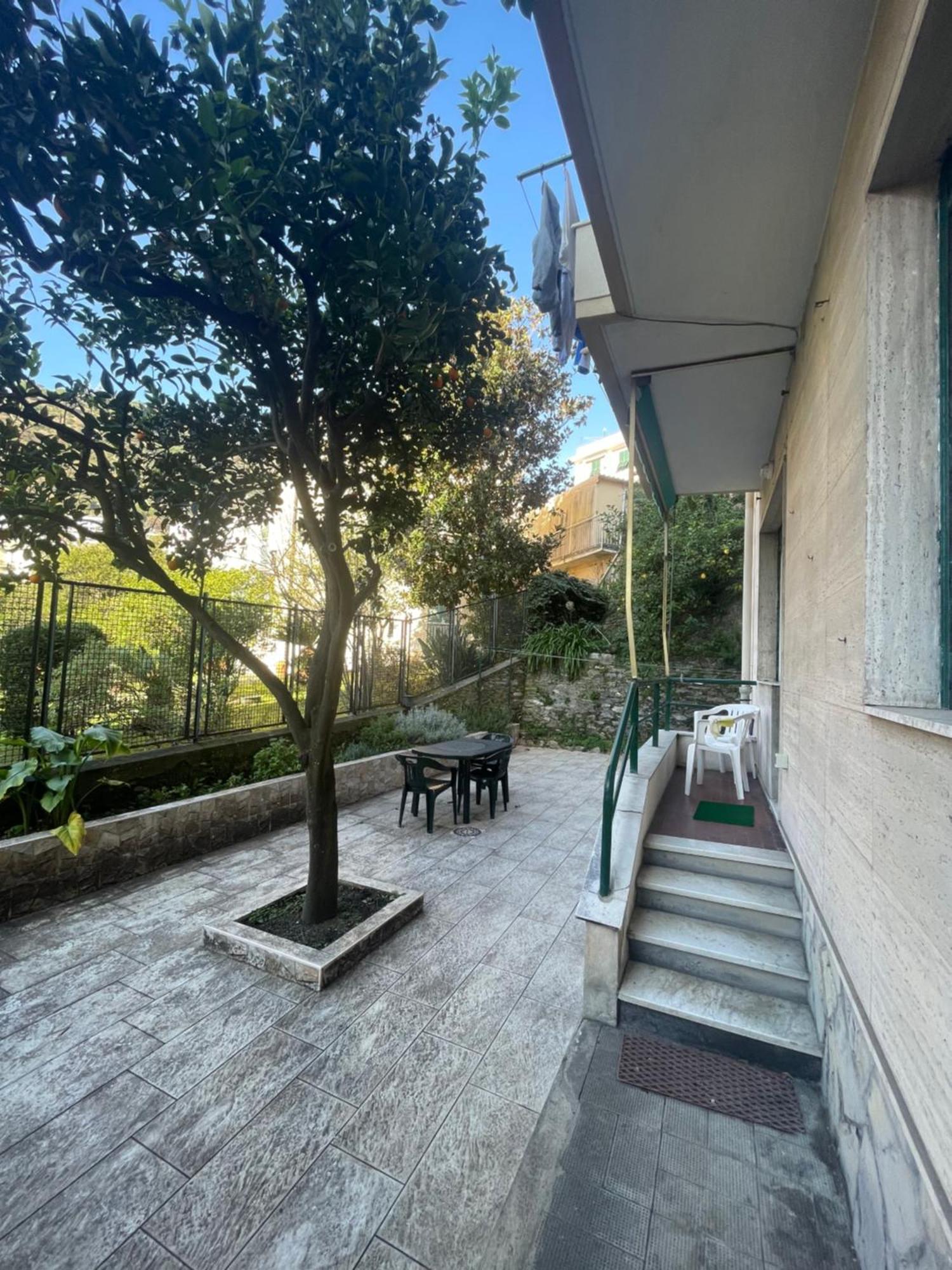 Casa Di Aldo: Casa Nel Centro Di Nervi. Genova