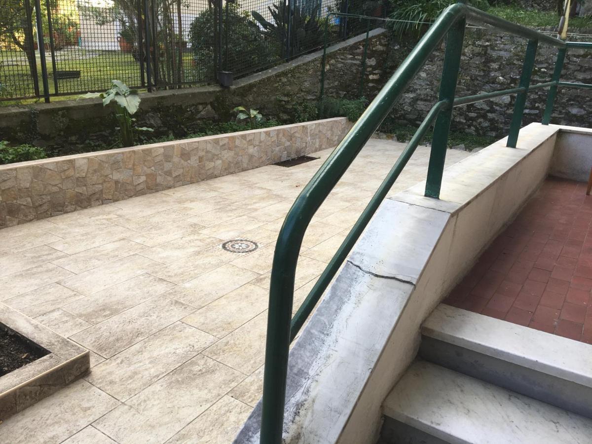 Casa Di Aldo: Casa Nel Centro Di Nervi. * Genua